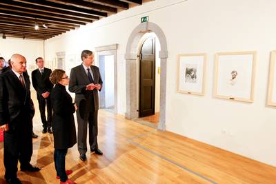 Predsednik republike dr. Danilo Türk si je ogledal slikarsko razstavo "Miha Maleš – Zoran Mušič, prijatelja in sodelavca" (foto: Stanko Gruden/STA)