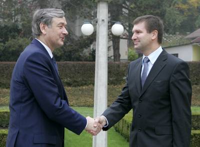 Predsednik republike dr. Danilo Türk je obiskal občino Rogaška Slatina, kjer se je srečal z županom mag. Brankom Kidričem (foto: Tina Kosec/STA)
