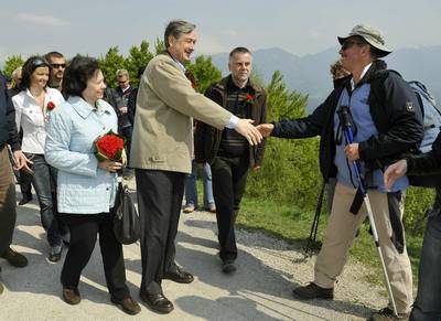 Predsednik republike dr. Danilo Türk se je s soprogo Barbaro Miklič Türk udeležil 35. tradicionalnega prvomajskega srečanja na Svetem Joštu nad Kranjem (FA BOBO)