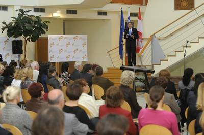 Predsednik republike dr. Danilo Türk se je udeležil slavnostne akademije ob 60. obletnici Svetovalnega centra za otroke, mladostnike in starše Maribor (foto: Nebojša Tejić/STA)