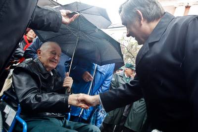 Predsednik republike dr. Danilo Türk se je udeležil prireditve ob 65. obletnici zmage nad nacifašizmom (foto: Stanko Gruden/STA)