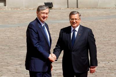 Predsednik Republike Slovenije dr. Danilo Türk se je srečal z gostiteljem 17. Vrha predsednikov srednjeevropskih držav, predsednikom Republike Poljske mag. Bronisławom Komorowskim (foto: Stanko Gruden/STA)