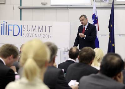 Predsednik republike dr. Danilo Türk se je udeležil mednarodne konference o tujih neposrednih investicijah FDI Summit Slovenia 2012 (foto: Tina Kosec/STA)