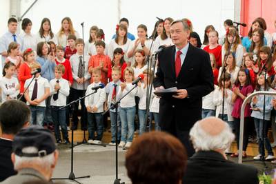 Predsednik republike dr. Danilo Türk se je udeležil slovesnosti ob 70. obletnici Notranjskega odreda in roške ofenzive (foto: Stanko Gruden/STA)