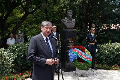 Predsednik Republike Slovenije dr. Danilo Türk in predsednik Republike Azerbajdžan dr. Ilham Alijev sta se udeležila odprtja spominskega muzeja azerbajdžanskemu narodnemu heroju Mehdiju Husejnzadeju – Mihajlu (foto: Stanko Gruden/STA)