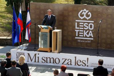 Predsednik republike dr. Danilo Türk se je udeležil prireditve ob 65. obletnici ustanovitve družbe Gozdno gospodarstvo Slovenj Gradec in predstavitve nove blagovne znamke Lesoteka (foto: Stanko Gruden/STA)