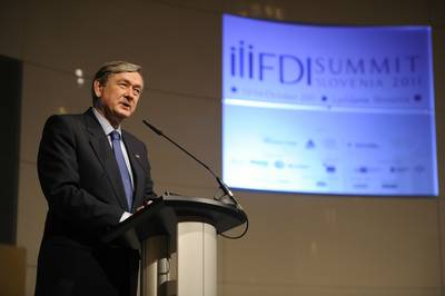 Predsednik republike dr. Danilo Türk se je udeležil mednarodne konference o tujih neposrednih investicijah FDI Summit Slovenia 2011 (foto: Nebojša Tejić/STA)