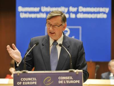 Predsednik republike dr. Danilo Türk se je udeležil otvoritvenega zasedanja 4. Poletne univerze za demokracijo Sveta Evrope (FA BOBO)