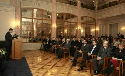Predsednik republike dr. Danilo Türk je imel predavanje na Hrvaški akademiji znanosti in umetnosti na temo "Varnostni svet OZN danes in jutri" (FA BOBO)