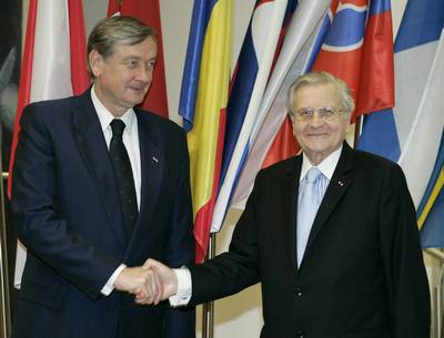 Predsednik Republike Slovenije dr. Danilo Türk se je srečal s predsednikom Evropske centralne banke (ECB) Jean-Claudom Trichetom (foto: Tina Kosec/STA)