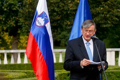 Predsednik republike dr. Danilo Türk je priredil sprejem za dobitnike najvišjih odličij na 18. mladinski gasilski olimpijadi (foto: Stanko Gruden/STA)