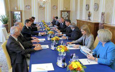 Predsednik republike dr. Danilo Türk je vodil sejo Častnega odbora za praznovanje 20. obletnice samostojnosti Republike Slovenije (foto: Daniel Novakovič/STA)