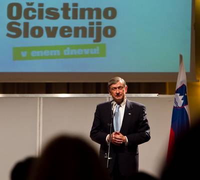 Predsednik republike dr. Danilo Türk se je udeležil zaključne prireditve projekta Očistimo Slovenijo v enem dnevu (foto: Stanko Gruden/STA)