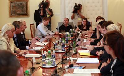 Predsednik republike dr. Danilo Türk je organiziral drugi posvet o problematiki zaposlovanja mladih (foto: Tina Kosec/STA)