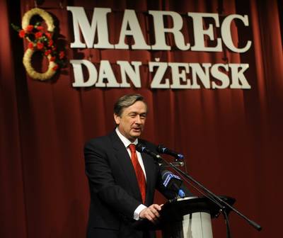 Predsednik republike dr. Danilo Türk se je udeležil proslave ob mednarodnem dnevu žensk, kjer je imel slavnostni nagovor (FA BOBO)