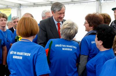 Predsednik republike dr. Danilo Türk se je udeležil 17. športno-rekreativnega srečanja diabetikov Slovenije (foto: Stanko Gruden/STA)