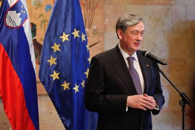 Predsednik republike dr. Danilo Türk je priredil sprejem za poslanke in poslance Državnega zbora Republike Slovenije petega mandatnega obdobja (2008–2011) (foto: Stanko Gruden/STA)