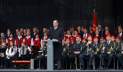 Predsednik republike dr. Danilo Türk se je udeležil prireditve ob 65. obletnici zmage nad nacifašizmom (foto: Stanko Gruden/STA)