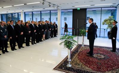 Predsednik republike dr. Danilo Türk je priredil sprejem za pripadnike obrambno-varnostnih sil, sil zaščite in reševanja ter predstavnike veteranskih in domoljubnih organizacij (foto: Nebojša Tejić/STA)