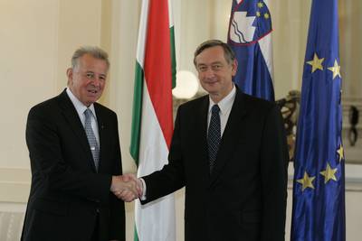 Predsednik Republike Slovenije dr. Danilo Türk je sprejel predsednika Republike Madžarske dr. Pála Schmitta (foto: Tina Kosec/STA)