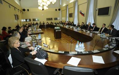 Predsednik republike dr. Danilo Türk se je udeležil skupne seje Sveta Republike Slovenije za visoko šolstvo in Sveta za znanost in tehnologijo Republike Slovenije (foto: Nebojša Tejić/STA)