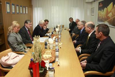 Predsednik republike dr. Danilo Türk je obiskal družbo Mlinotest, Živilska industrija (foto: Tina Kosec/STA)