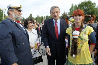 Predsednik republike dr. Danilo Türk in soproga Barbara Miklič Türk sta se udeležila zaključne prireditve 23. Pikinega festivala (foto: Daniel Novakovič/STA)