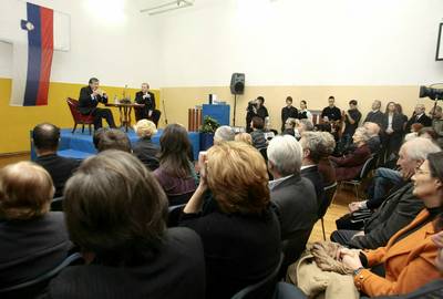 Predsednik republike dr. Danilo Türk je obiskal I. gimnazije v Celju in sodeloval na delavnici na temo "Vprašal bom predsednika republike" (FA BOBO)