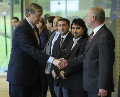 Predsednik republike dr. Danilo Türk je organiziral pogovor s predstavniki romskih organizacij ter predstavniki državnih organov in nevladnih organizacij, ki se ukvarjajo z romsko problematiko (foto: Nebojša Tejić/STA)