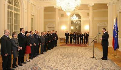 Predsednik Republike Slovenije dr. Danilo Türk je priredil sprejem za novoizvoljeno Vlado Republike Slovenije (foto: Nebojša Tejić/STA)