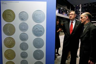 Predsednik republike dr. Danilo Türk se je udeležil odprtja razstave del grafičnega oblikovalca Miljenka Licula (foto: Stanko Gruden/STA)