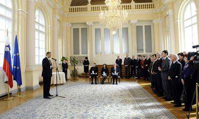 Predsednik je z Redom za zasluge odlikoval Radio Murski val, Folklorno skupino KUD Beltinci in dr. Reginalda Vospernika (FA BOBO)