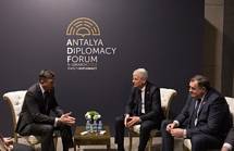 President Pahor with BiH Presidency members Džaferović and Dodik on the situation in Bosnia and Herzegovina and the impact of the war in Ukraine on the situation in the region