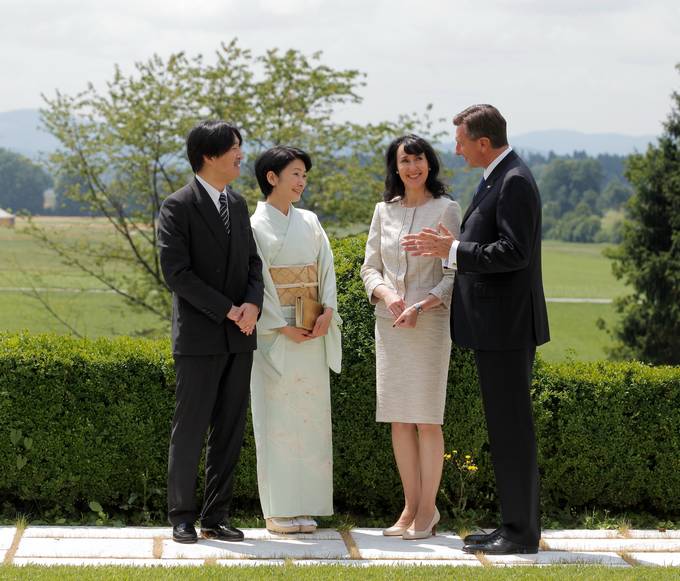 The President of the Republic of Slovenia, Mr Borut Pahor, and Ms Tanja Pečar today received Their Imperial Highnesses Prince and Princess Akishino of Japan at Strmol Castle.