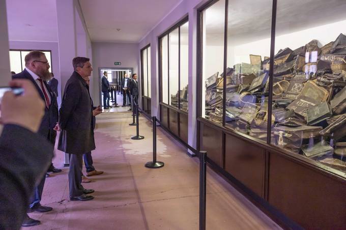 President Pahor at the Auschwitz-Birkenau State Museum: I will do my best to finally open a joint permanent exhibition on our internees here