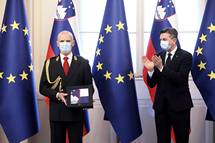 Predsednik Pahor je povišal brigadirja Roberta Glavaša v čin generalmajorja Slovenske vojske