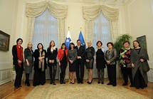 Predsednik republike Borut Pahor in gospa Tanja Pečar sprejela kandidatke za Slovenko leta
