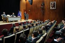 Predsednik republike predaval poveljniški strukturi Slovenske vojske 