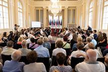 Predsednik Pahor danes z internirankami in mladimi o soustvarjanju prihodnosti in grozotah preteklosti, ki jih nikdar ne smemo ponoviti: »Ohranjati mir je naša dolžnost«