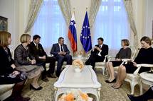 Predsednik Pahor sprejel ministra za kmetijstvo, gozdarstvo in prehrano in predsednika Čebelarske zveze Slovenije