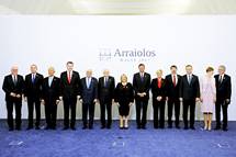 Predsednik Pahor na Malti s predsednicami in predsedniki dvanajstih držav izpostavil pomen evropskih sanj