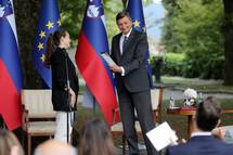 Enajsto tradicionalno srečanje in pogovor predsednika Pahorja s člani in članicami Društva v tujini izobraženih Slovencev VTIS: »Mladi in poklici prihodnosti – za zeleno in inovativno Slovenijo« 