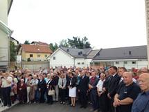 Predsednikov poziv: Storimo vse, da se nikoli več ne zgodi.