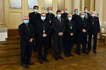 Predsednik Pahor je v čast 30. obletnice samostojnosti Republike Slovenije priredil svečano kosilo za škofe Slovenske škofovske konference