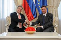 Predsednik republike Borut Pahor je danes sprejel koroškega deželnega glavarja dr. Petra Kaiserja