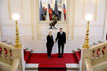 Predsednik republike Borut Pahor je sprejel novoizvoljeno predsednico dr. Natašo Pirc Musar