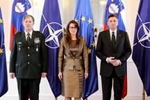Ministrica za obrambo in načelnik generalštaba predsedniku republike predstavila letno poročilo o pripravljenosti Slovenske vojske