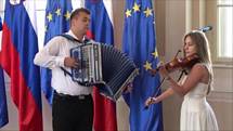 Klara in Anže Lukman, dijaka Gimnazije Jurija Vege Idrija