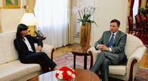 Predsednik republike Borut Pahor gostil predsednico Avtonomne dežele Furlanije Julijske krajine Deboro Serracchiani