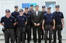 Predsednik Pahor, hrvaška predsednica Grabar-Kitarović in makedonski predsednik Ivanov obiskali začasni tranzitni center v Gevgeliji
